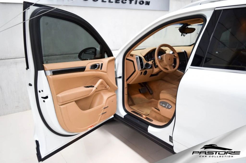 Porsche Cayenne S 4.8 V8