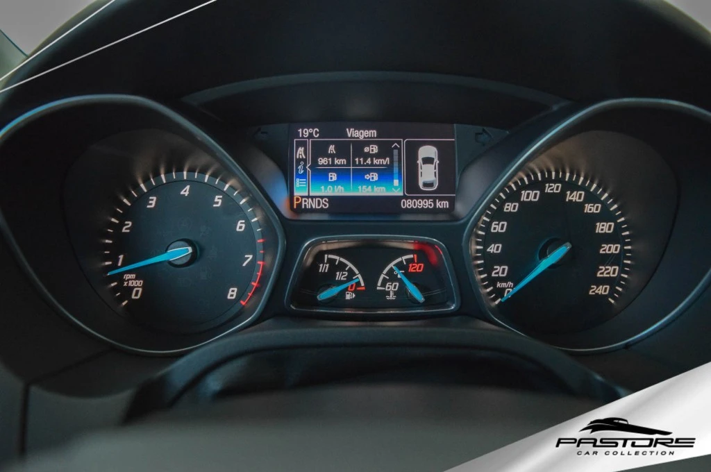 Ford Focus Titanium Hatch