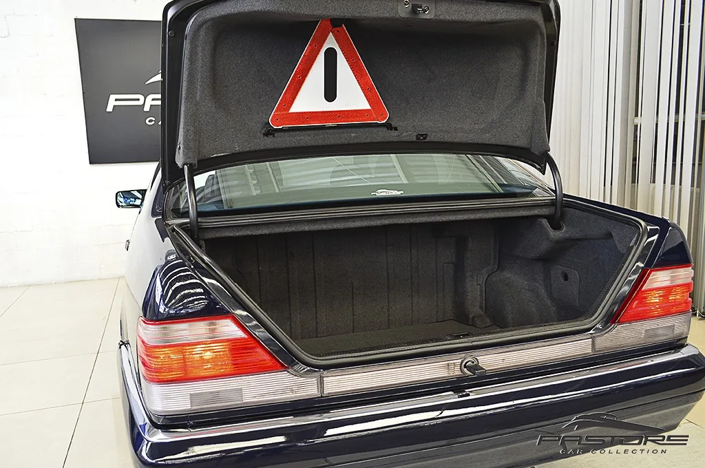 Mercedes-Benz S500 Sedan