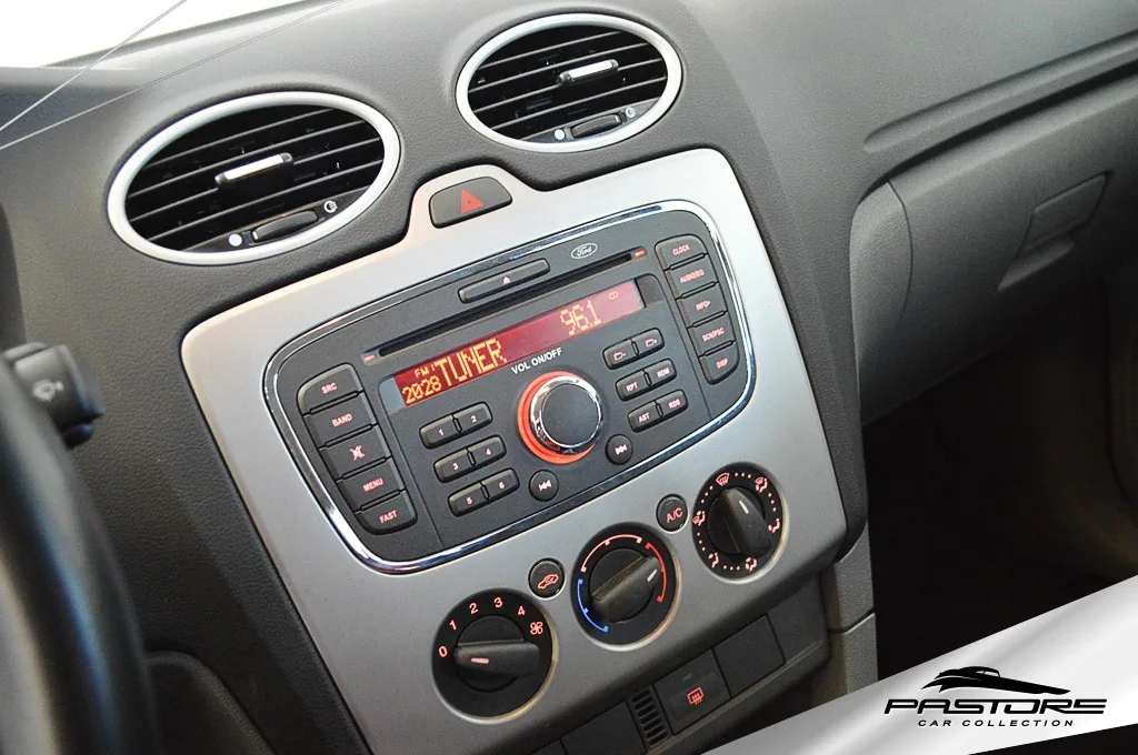 Ford Focus GL 1.6