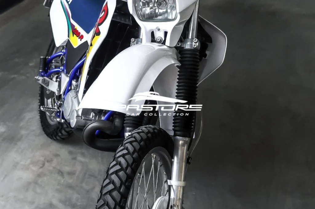 Yamaha DT 200R