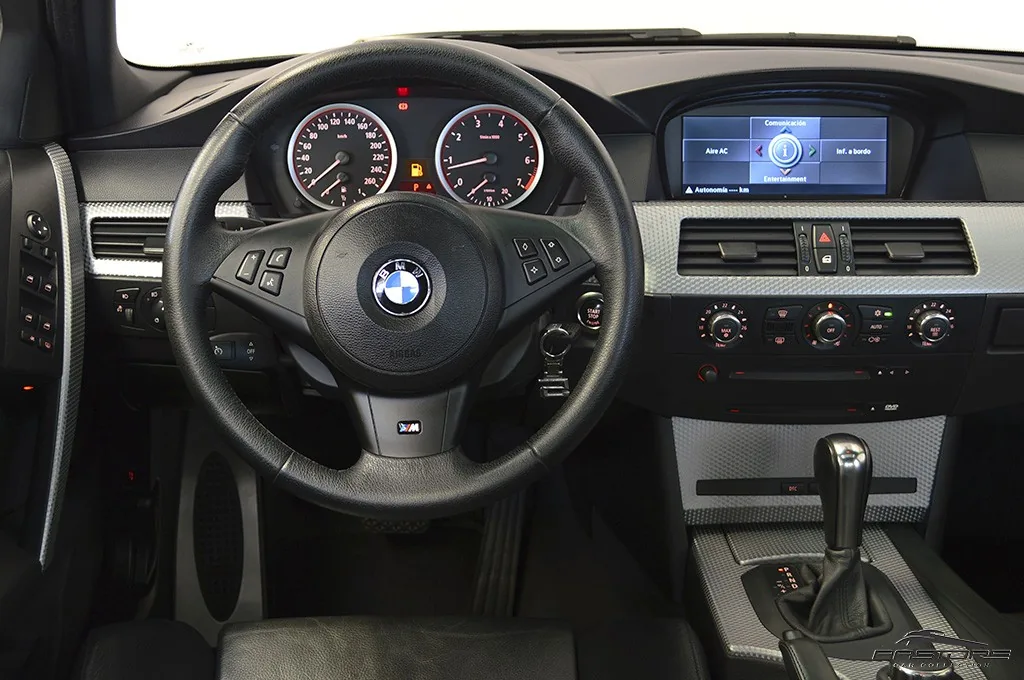 BMW 550i