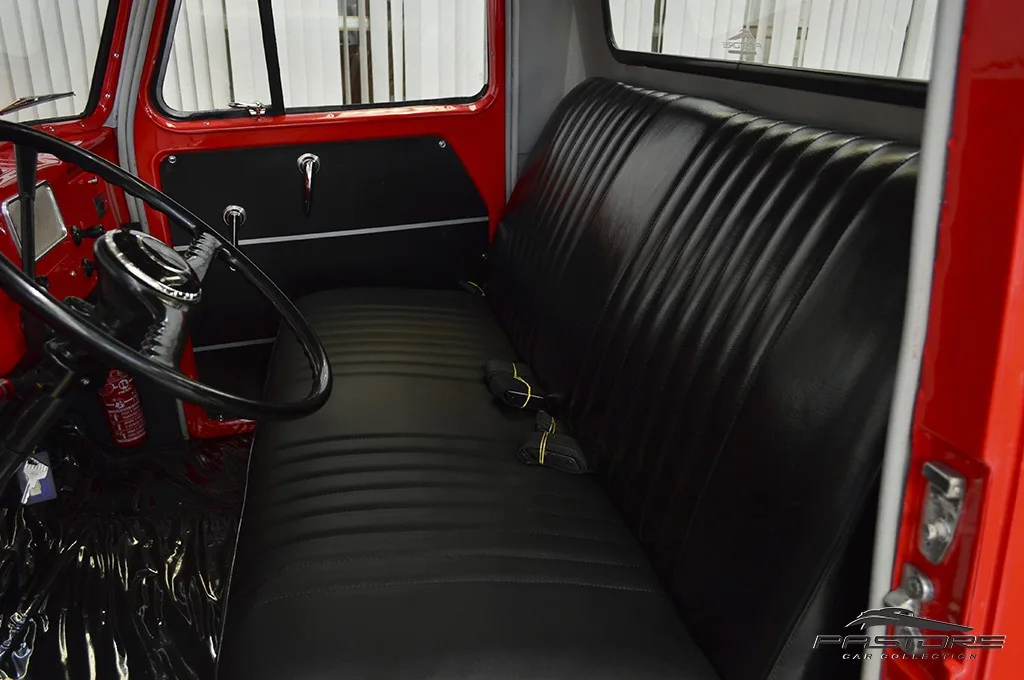 Ford F-75 Pickup