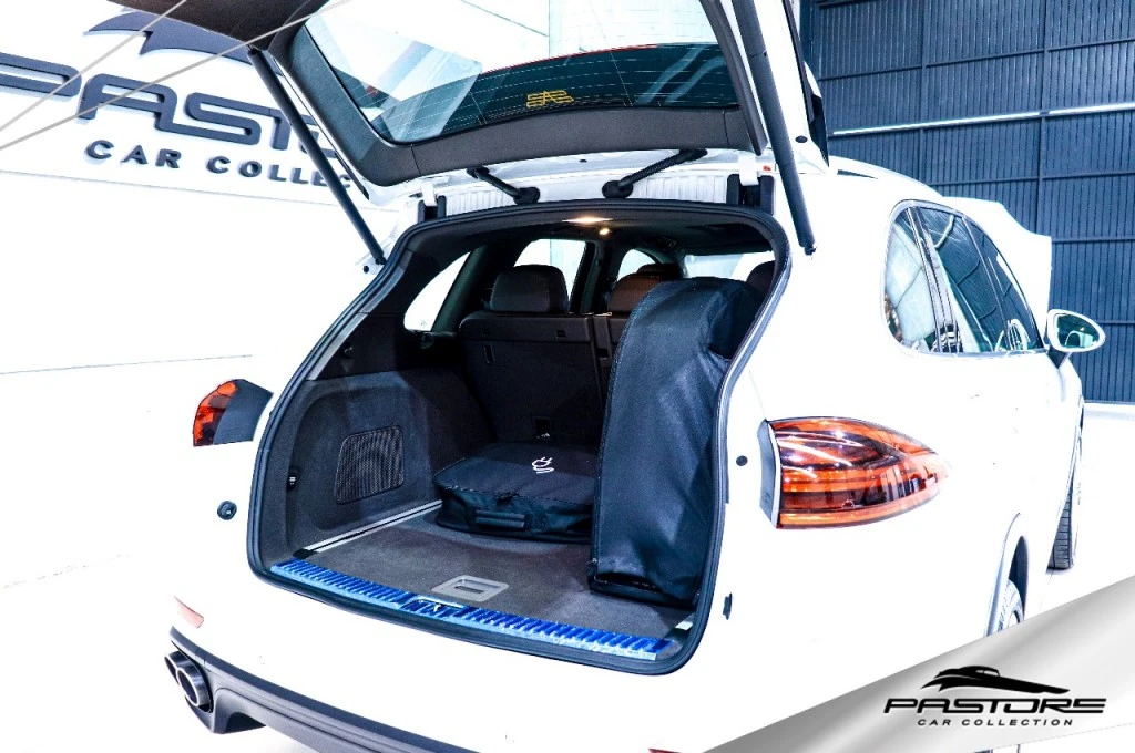 Porsche Porsche Cayenne S e-hybrid S 3.0 V6 E-HYBRID