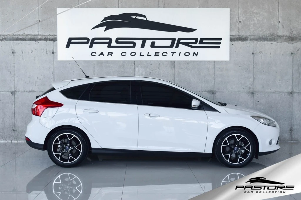 Ford Focus Titanium Hatch