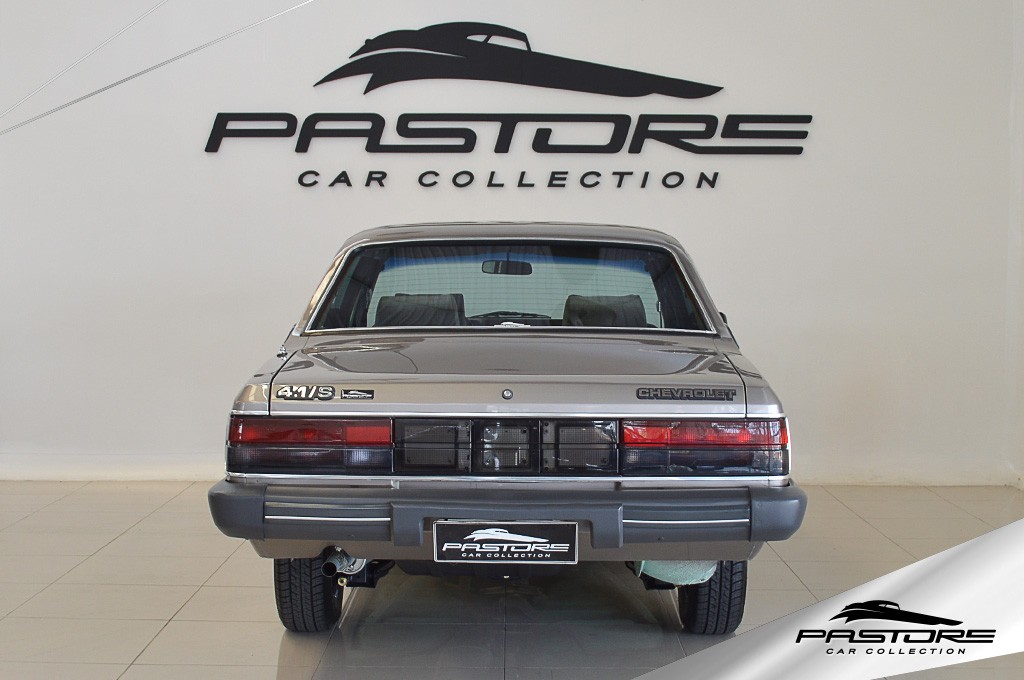 GM Opala Diplomata SE