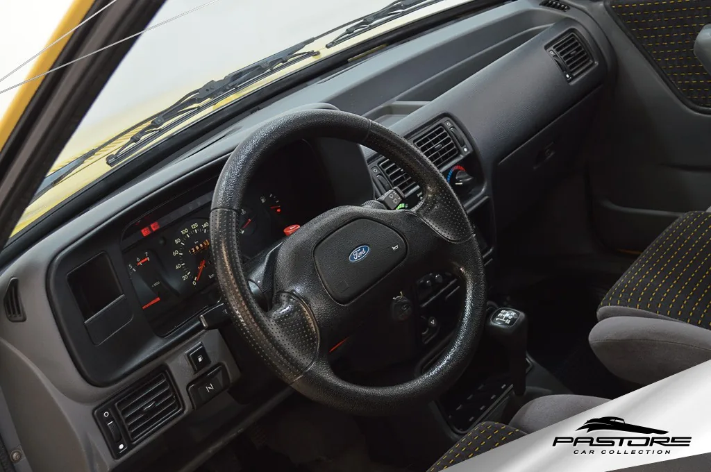 Ford Escort XR3