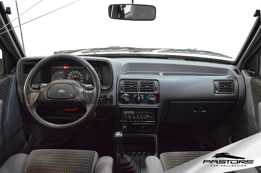 Ford Escort XR3