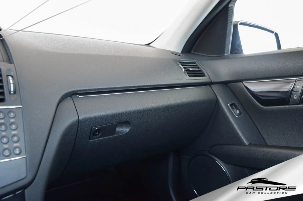 Mercedes-Benz C200 Kompressor