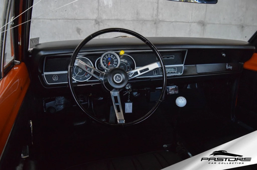Dodge Dart V8