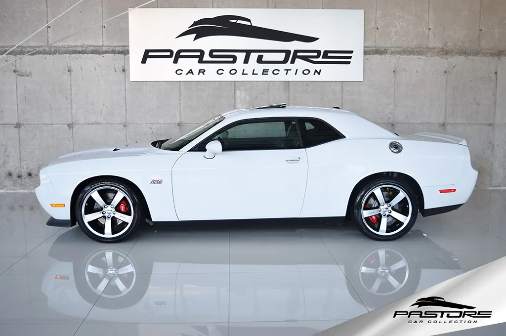 Dodge Challenger SRT8