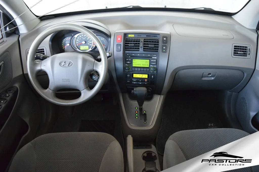 Hyundai Tucson GLS AT