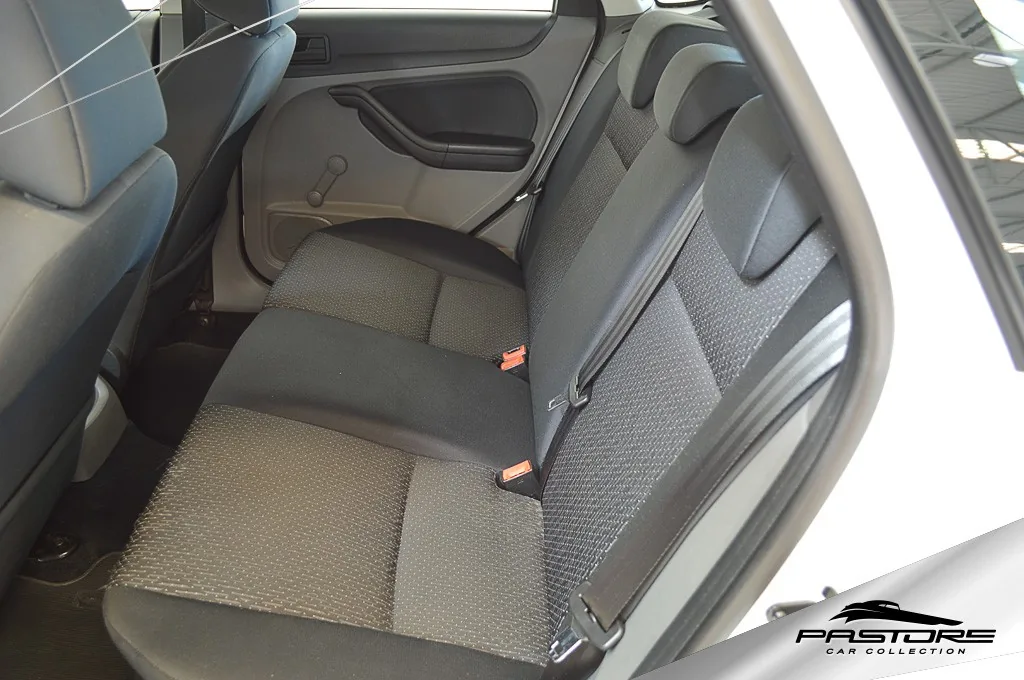 Ford Focus GL 1.6
