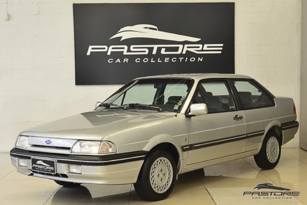 Ford Versailles Ghia