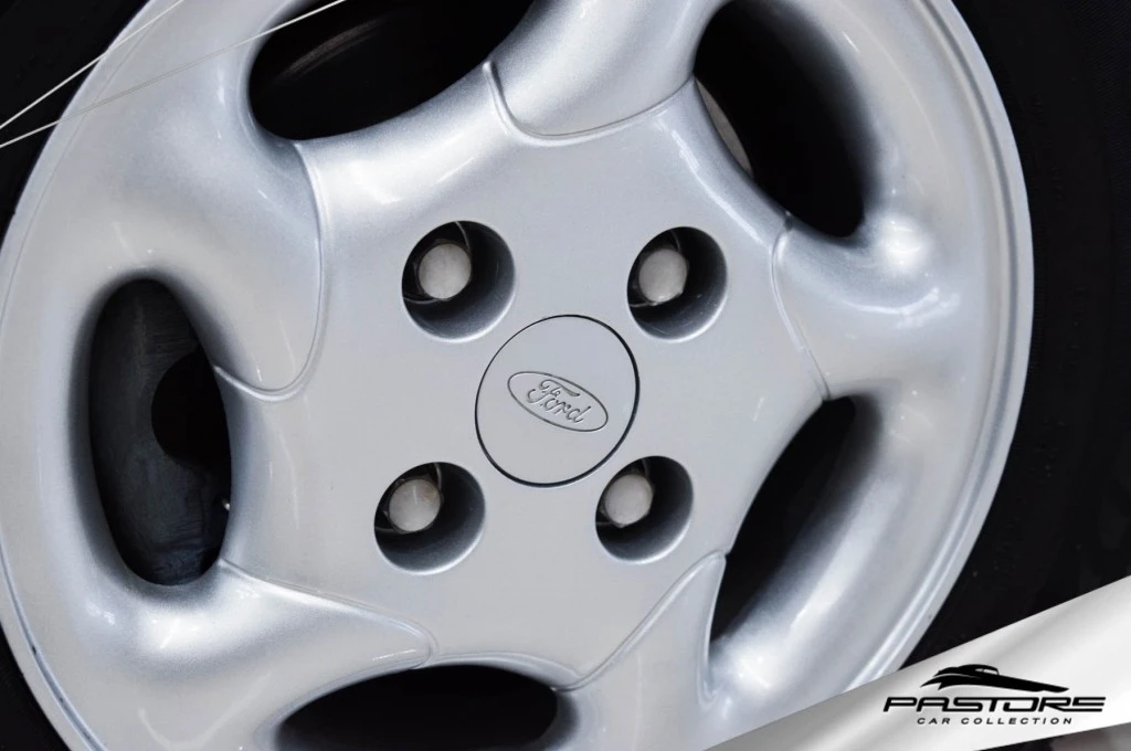 Ford Escort 1.8i GLX