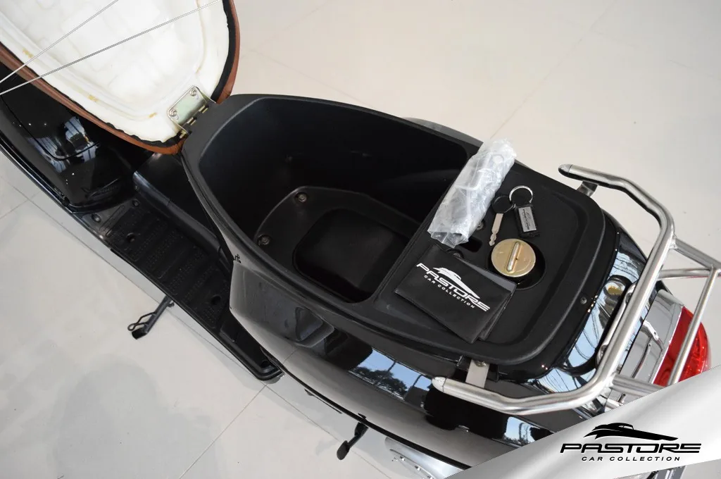 Benzhou Scooter Collection YY150 T