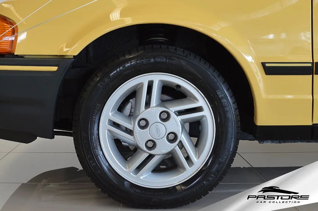 Ford Escort XR3