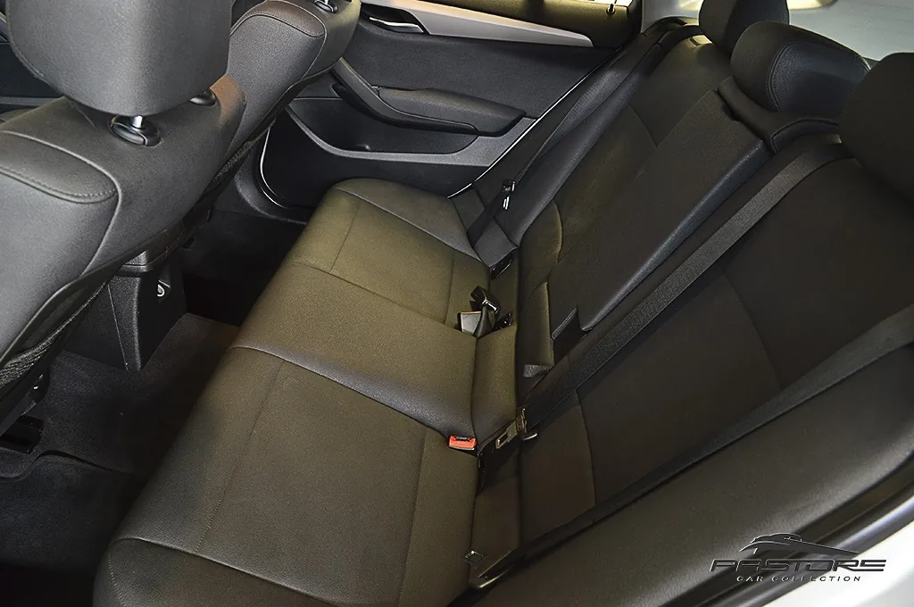 BMW X1 18i Sdrive