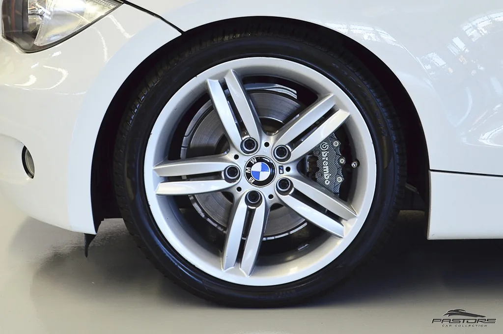 BMW 130i Sport