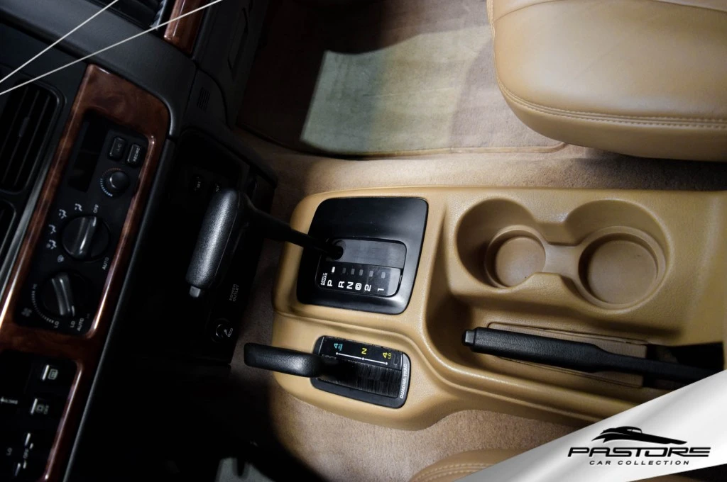 Jeep Grand Cherokee Limited V8 4×4