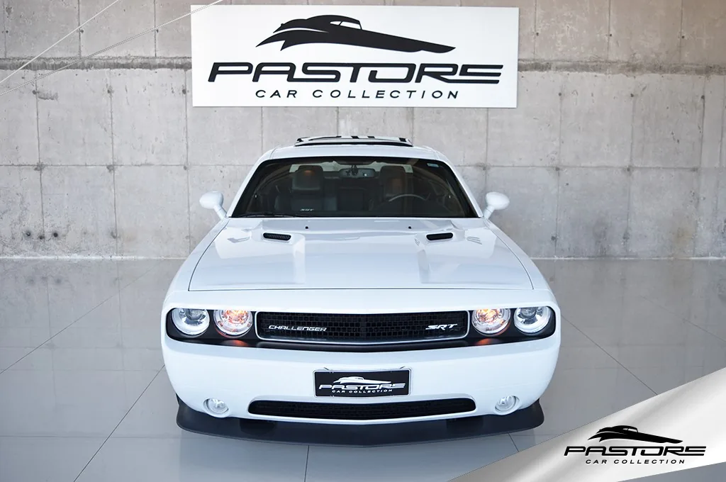 Dodge Challenger SRT8