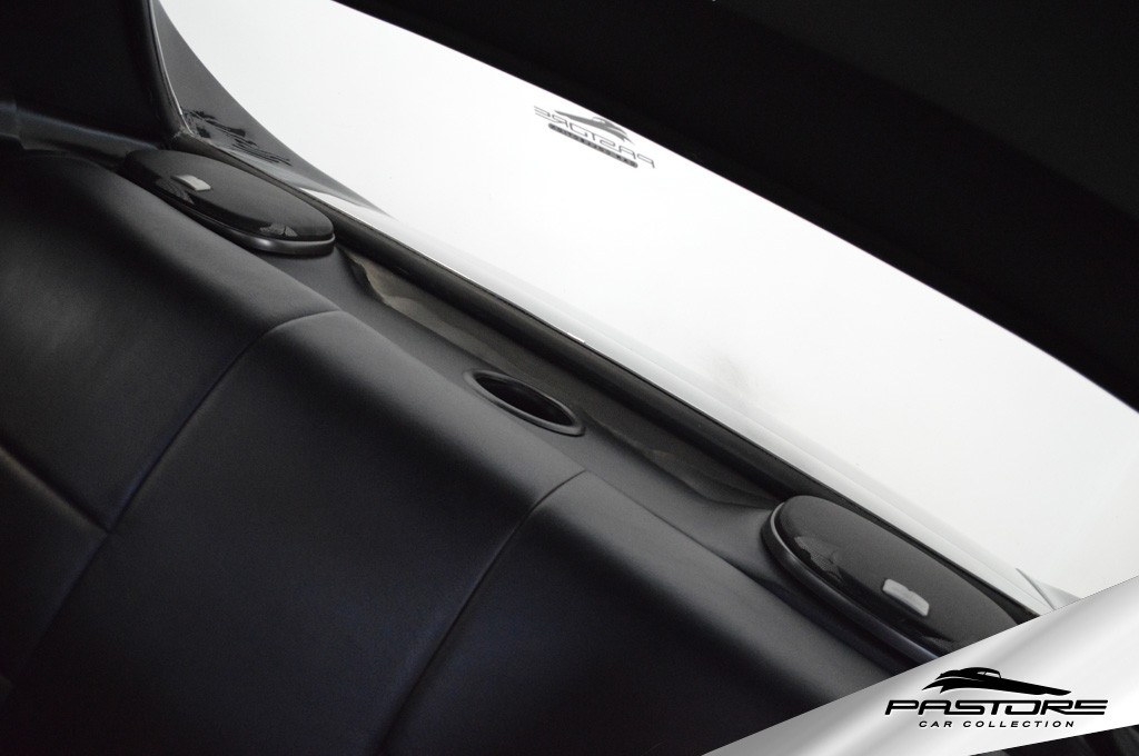 Ford Mustang Grande (R. Yates)