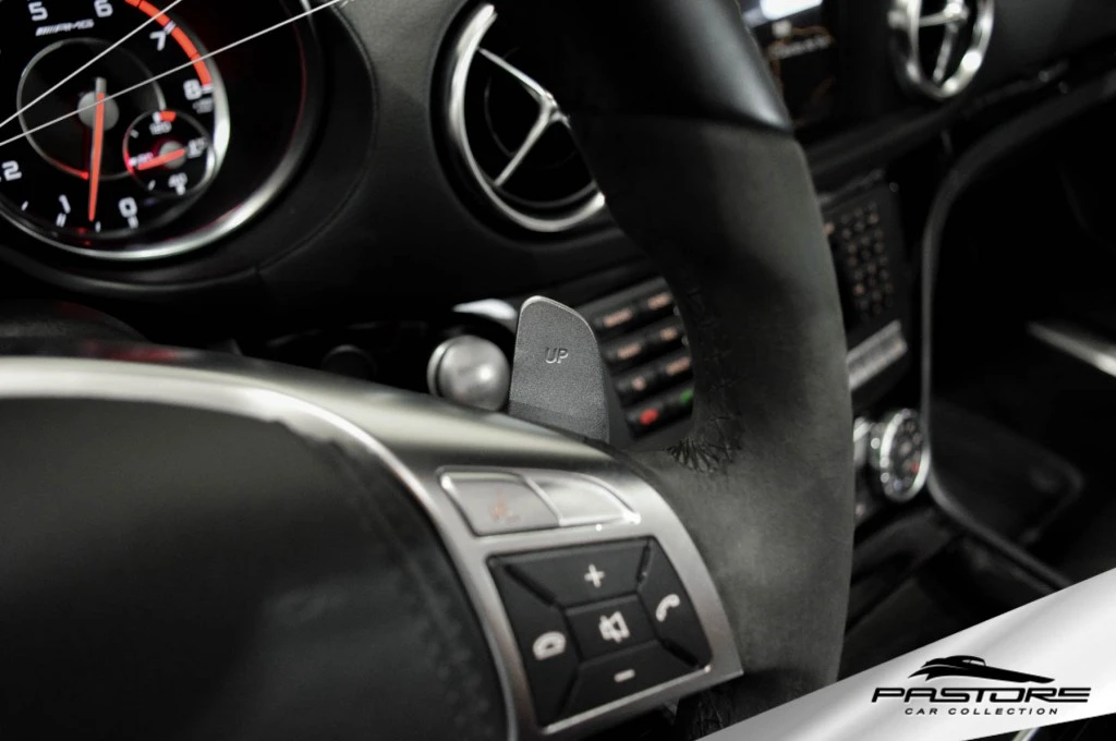 Mercedes-Benz SL63 AMG