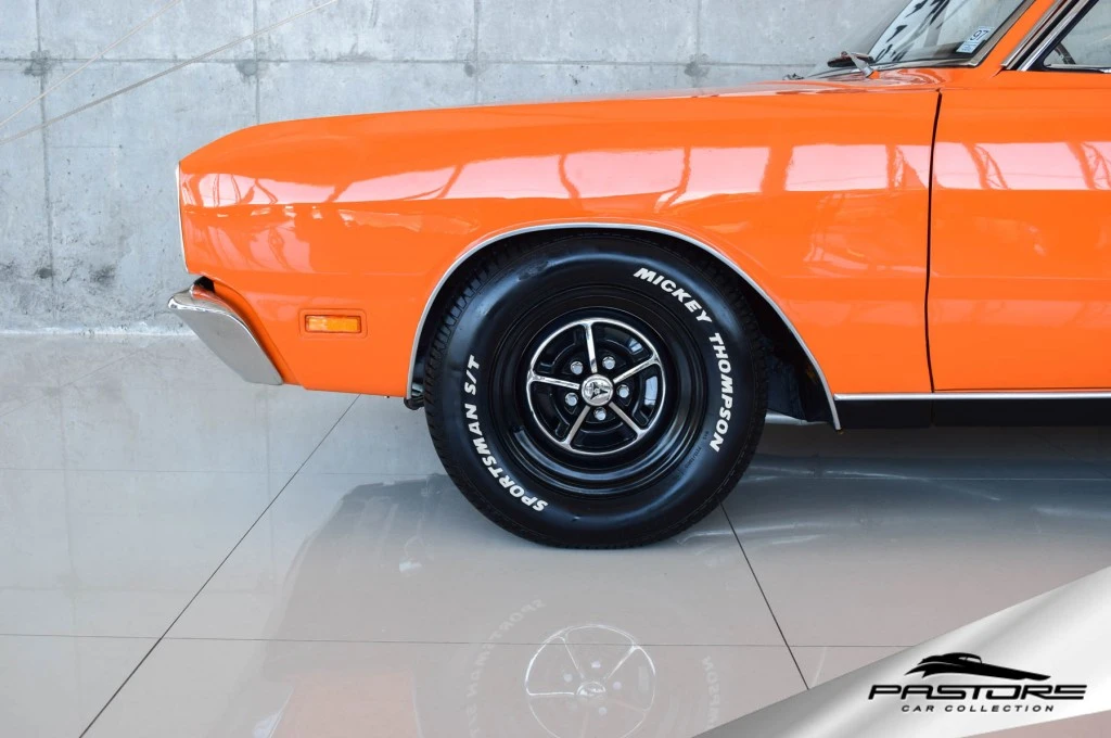 Dodge Dart V8