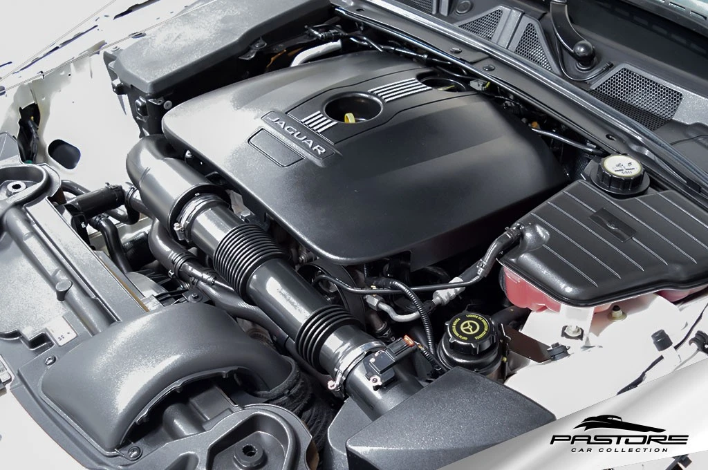 Jaguar XF 2.0 Luxury