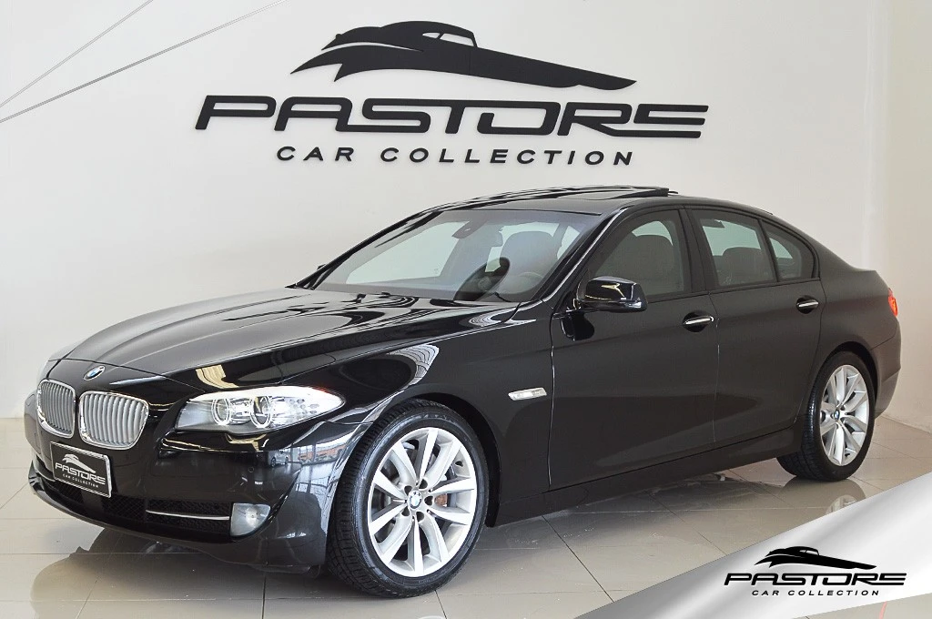 BMW 550i 4.4 V8 – Blindado