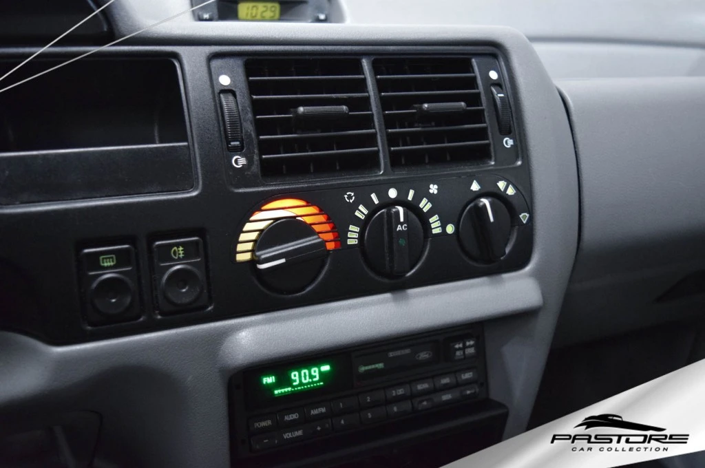 Ford Escort 1.8i GLX