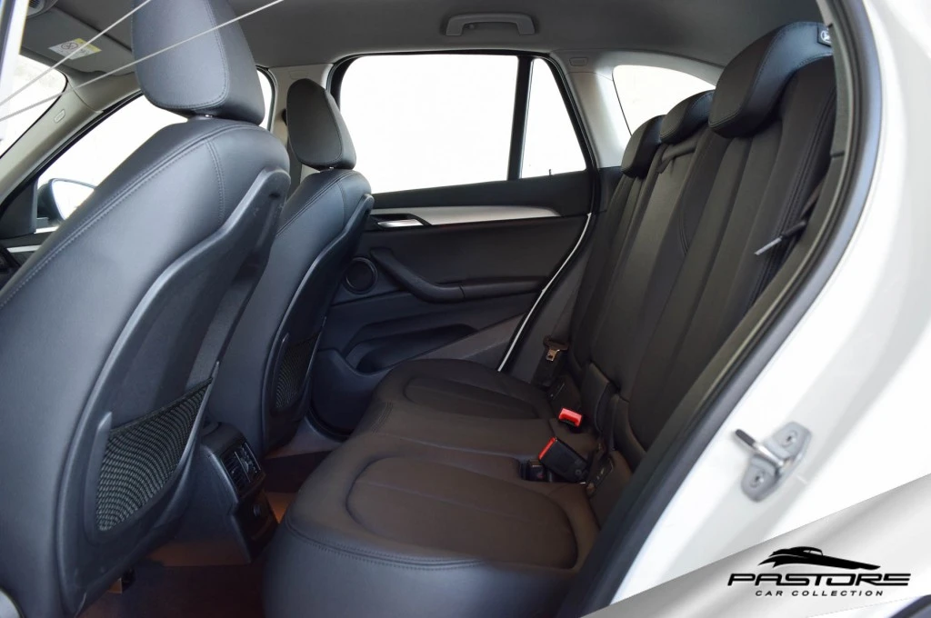 BMW X1 sDrive 20i Turbo