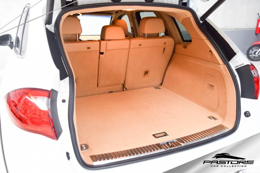 Porsche Cayenne S 4.8 V8