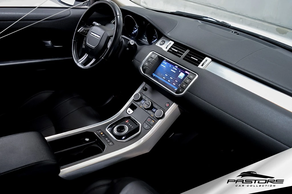 Land Rover LR Evoque SE 2.2 SD4