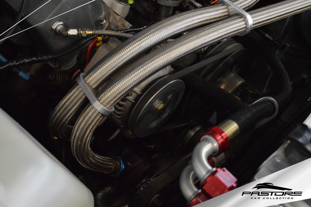 Ford Mustang Grande (R. Yates)