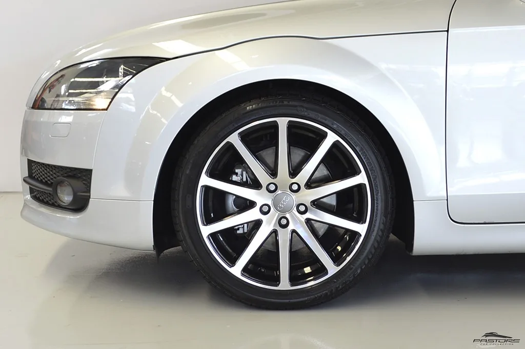 Audi TT Coupé