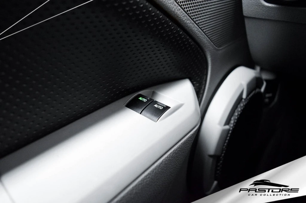 Ford Mustang GT V8 Procharger