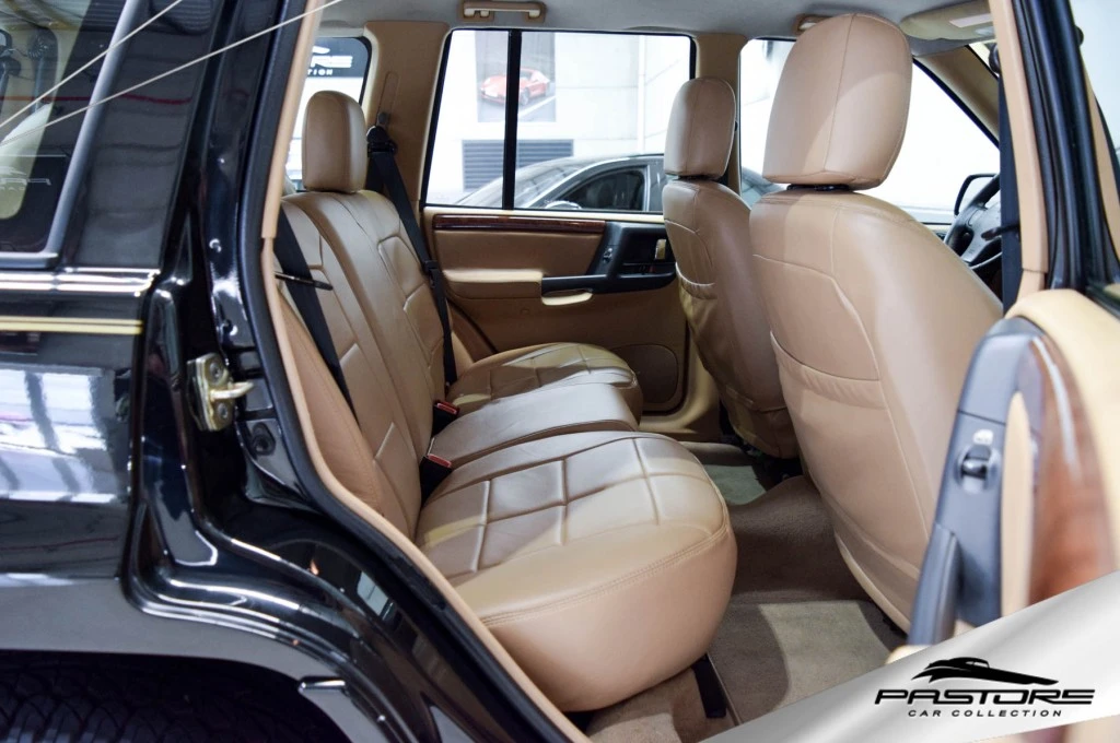 Jeep Grand Cherokee Limited V8 4×4