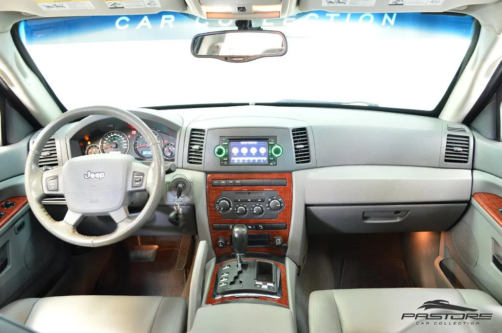 Jeep Grand Cherokee Limited 5.7 V8