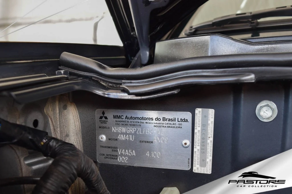 Mitsubishi Pajero Dakar HPE Diesel