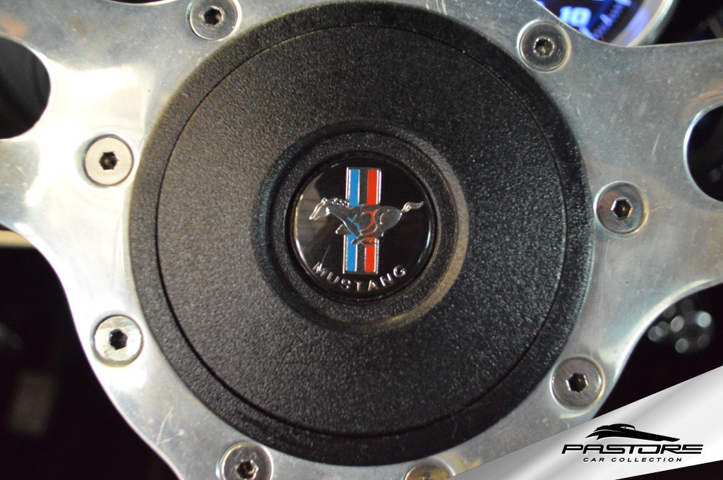 Ford Mustang Grande (R. Yates)