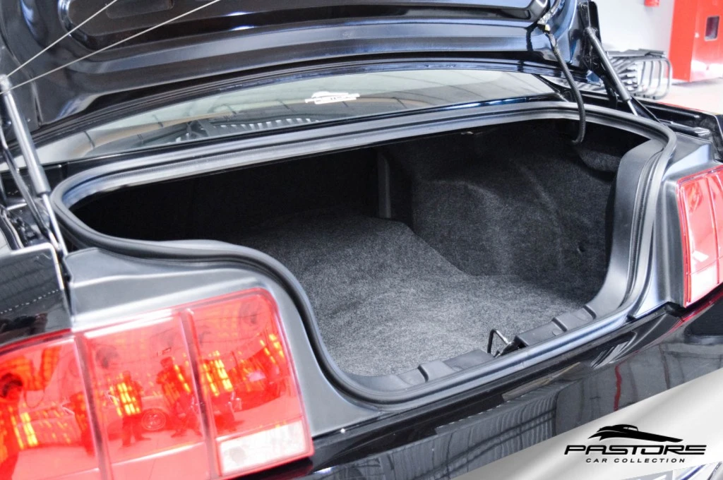 Ford Mustang GT V8 Procharger