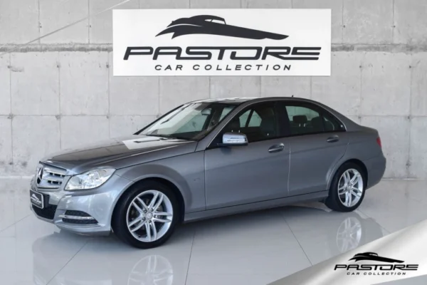 Mercedes-Benz C180 CGI Classic