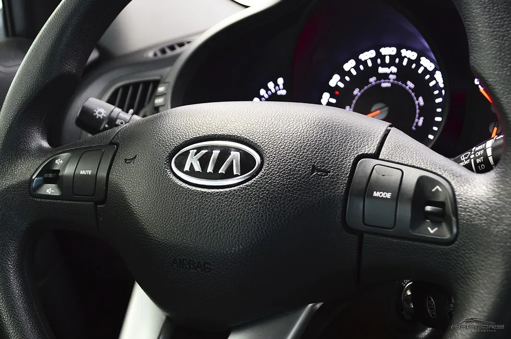 Kia Sportage LX
