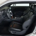 Dodge Challenger SE V6