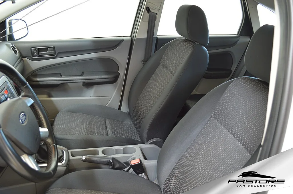 Ford Focus GL 1.6