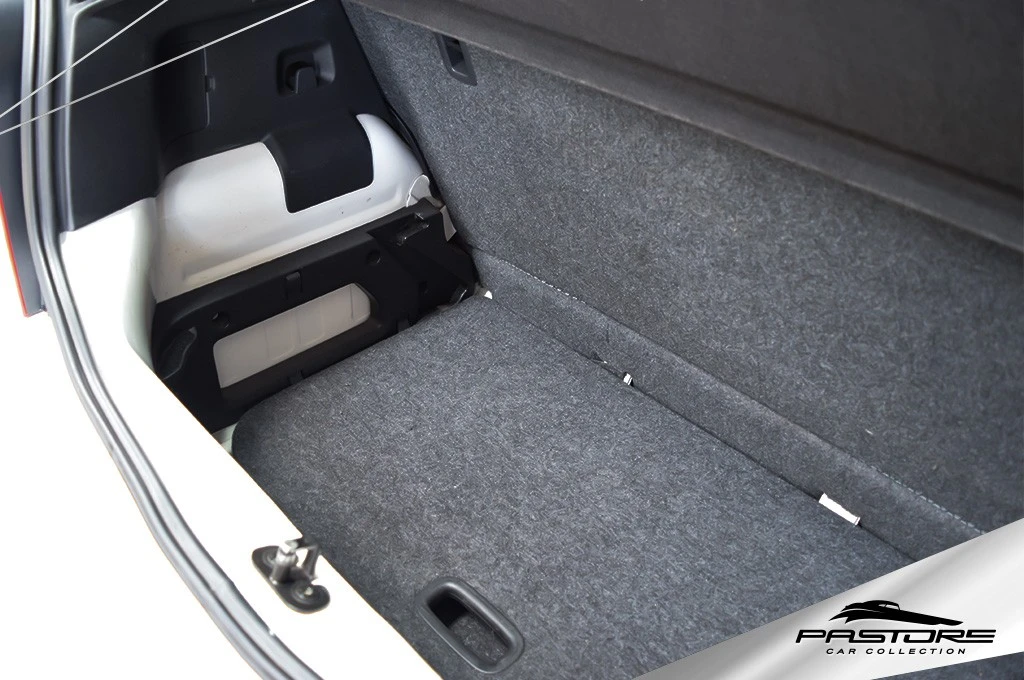 VW Up! Move MB 1.0 TSi