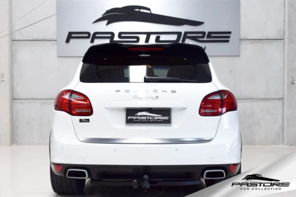 Porsche Cayenne S 4.8 V8