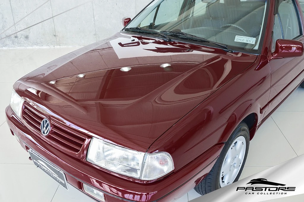 VW Santana 2000 Evidence