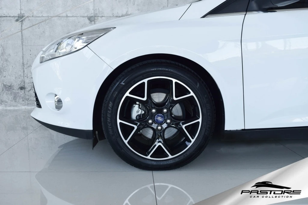 Ford Focus Titanium Hatch